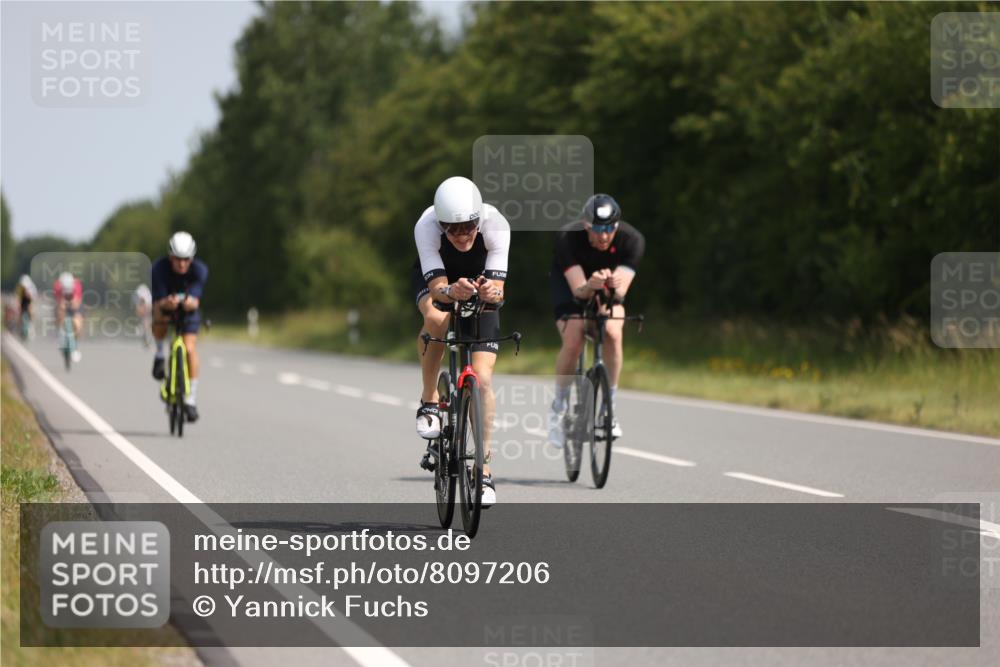 22.06.2025 - Viking Triathlon Yannick Fuchs http://msf.ph/oto/8097206 22.06.2025 11:22:06 Radfahren 1, 101, 187, 323, 455, 473 meine-sportfotos.de