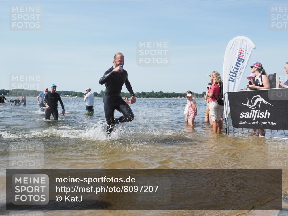 22.06.2025 - Viking Triathlon KatJ http://msf.ph/oto/8097207 22.06.2025 10:31:31 Schwimmen 3, 8, 98, 137, 158, 236, 311, 340, 469, 613, 648 meine-sportfotos.de