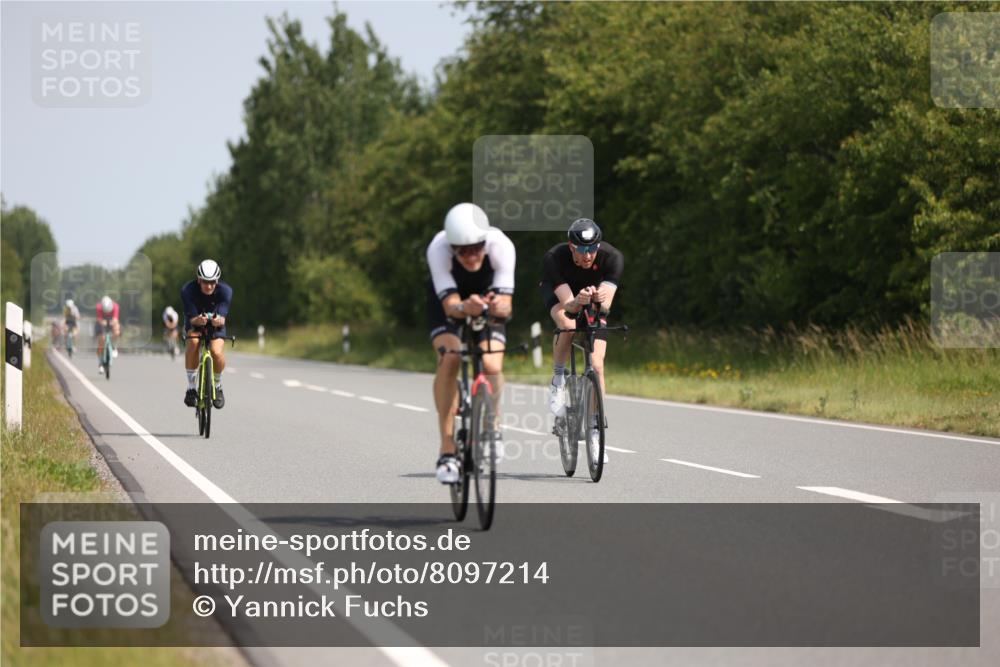 22.06.2025 - Viking Triathlon Yannick Fuchs http://msf.ph/oto/8097214 22.06.2025 11:22:06 Radfahren 1, 101, 187, 323, 455, 473 meine-sportfotos.de