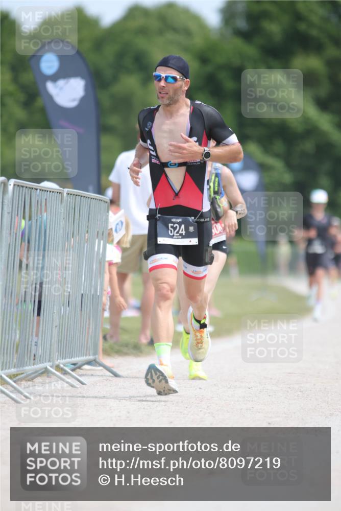 22.06.2025 - Viking Triathlon H.Heesch http://msf.ph/oto/8097219 22.06.2025 13:12:34 Laufen 524, 556, 608 meine-sportfotos.de