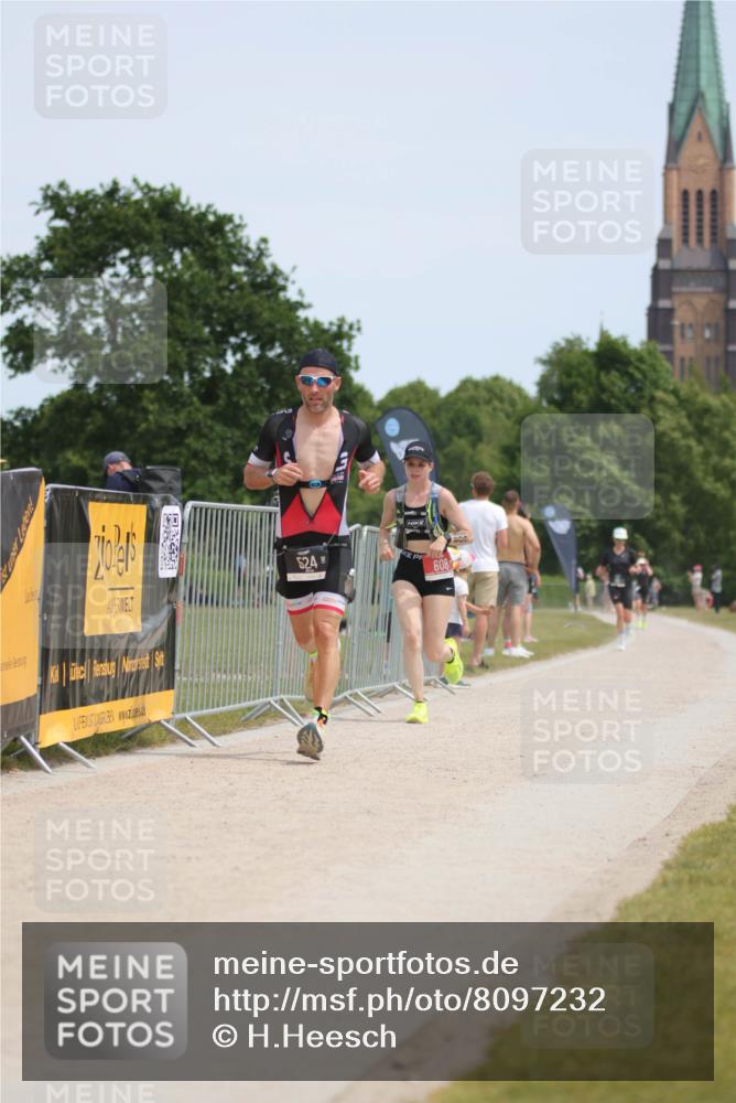 22.06.2025 - Viking Triathlon H.Heesch http://msf.ph/oto/8097232 22.06.2025 13:12:36 Laufen 524, 556, 608 meine-sportfotos.de