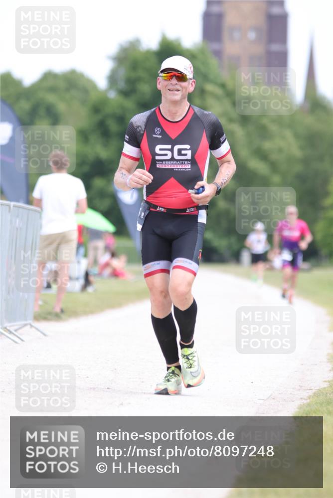 22.06.2025 - Viking Triathlon H.Heesch http://msf.ph/oto/8097248 22.06.2025 13:27:58 Laufen 145 meine-sportfotos.de