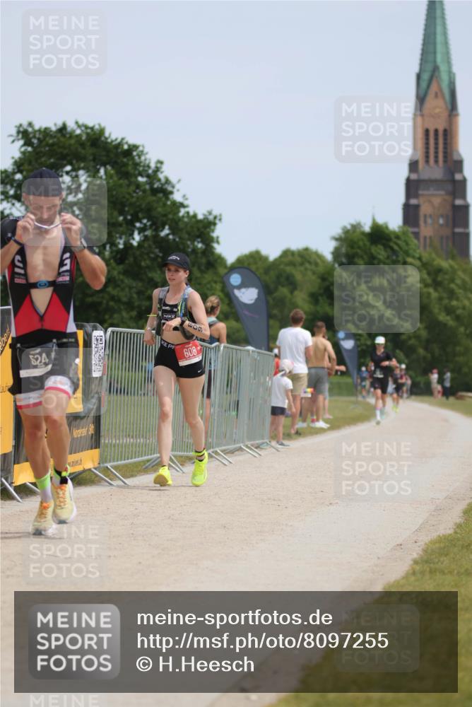 22.06.2025 - Viking Triathlon H.Heesch http://msf.ph/oto/8097255 22.06.2025 13:12:38 Laufen 524, 608 meine-sportfotos.de