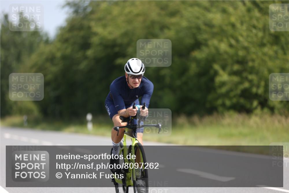 22.06.2025 - Viking Triathlon Yannick Fuchs http://msf.ph/oto/8097262 22.06.2025 11:22:09 Radfahren 1, 42, 101, 187, 323, 455, 473 meine-sportfotos.de