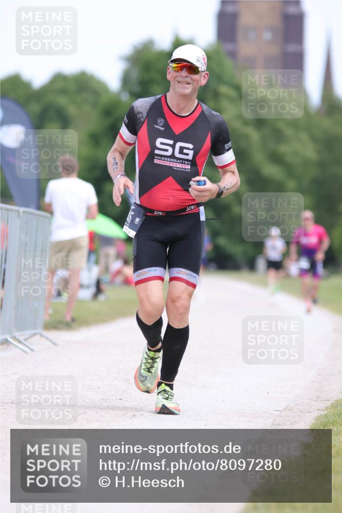 22.06.2025 - Viking Triathlon H.Heesch http://msf.ph/oto/8097280 22.06.2025 13:27:58 Laufen 145 meine-sportfotos.de