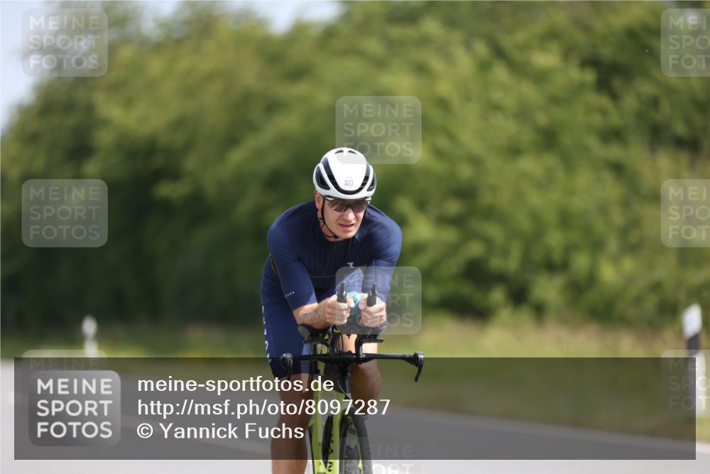 22.06.2025 - Viking Triathlon Yannick Fuchs http://msf.ph/oto/8097287 22.06.2025 11:22:09 Radfahren 1, 42, 101, 187, 323, 455, 473 meine-sportfotos.de