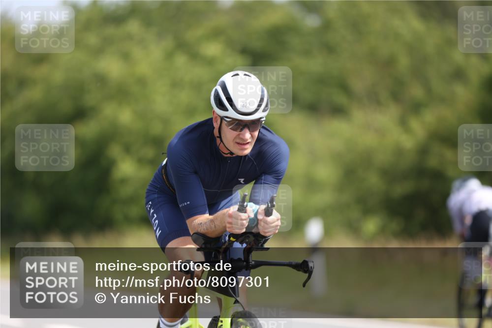 22.06.2025 - Viking Triathlon Yannick Fuchs http://msf.ph/oto/8097301 22.06.2025 11:22:09 Radfahren 1, 42, 101, 187, 323, 455, 473 meine-sportfotos.de