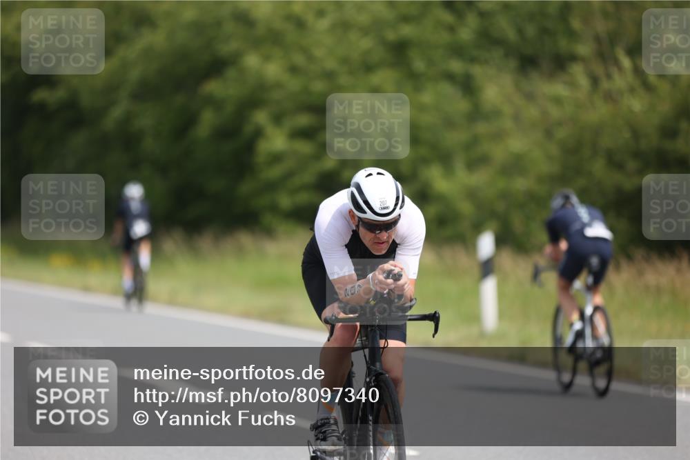 22.06.2025 - Viking Triathlon Yannick Fuchs http://msf.ph/oto/8097340 22.06.2025 11:59:51 Radfahren 207, 223, 225, 230, 610 meine-sportfotos.de