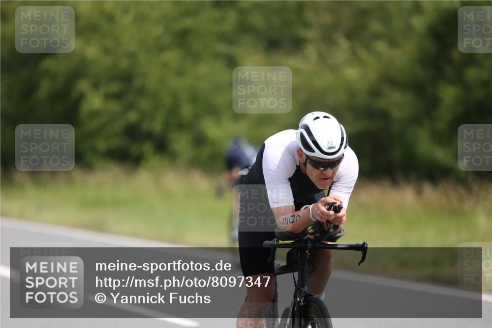 22.06.2025 - Viking Triathlon Yannick Fuchs http://msf.ph/oto/8097347 22.06.2025 11:59:51 Radfahren 207, 223, 225, 230, 610 meine-sportfotos.de