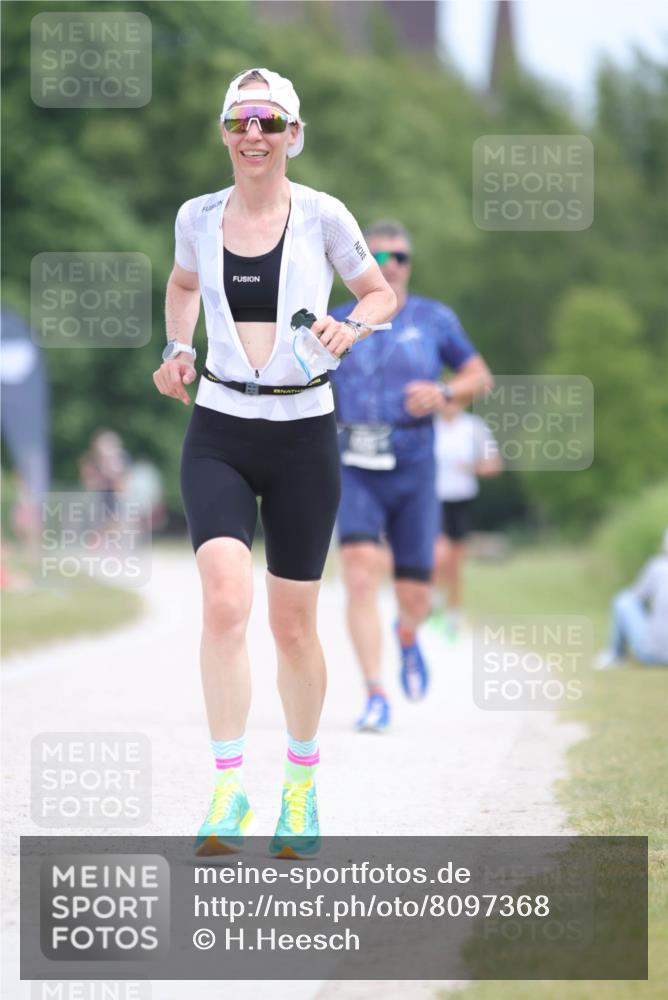 22.06.2025 - Viking Triathlon H.Heesch http://msf.ph/oto/8097368 22.06.2025 13:28:20 Laufen 182, 449 meine-sportfotos.de