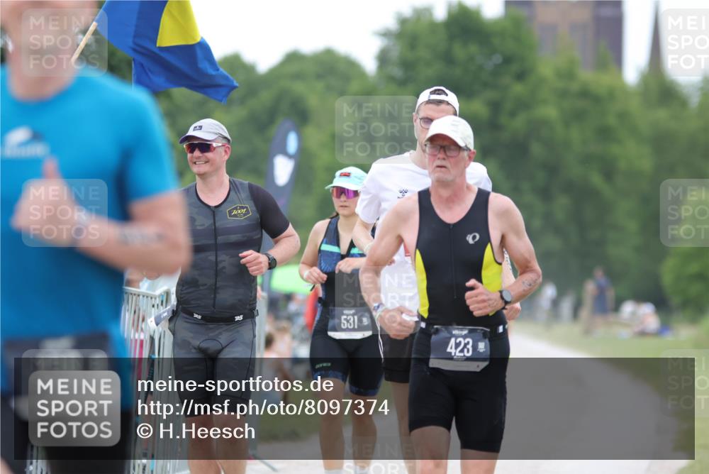 22.06.2025 - Viking Triathlon H.Heesch http://msf.ph/oto/8097374 22.06.2025 15:34:38 Laufen 128, 134, 423, 531, 601 meine-sportfotos.de