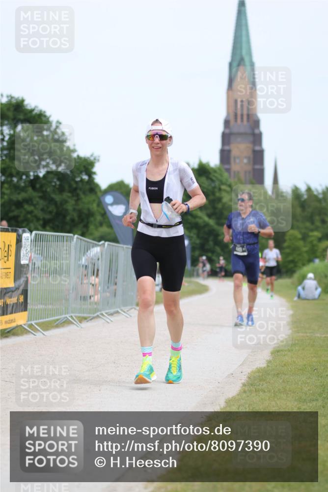 22.06.2025 - Viking Triathlon H.Heesch http://msf.ph/oto/8097390 22.06.2025 13:28:23 Laufen 182, 449 meine-sportfotos.de