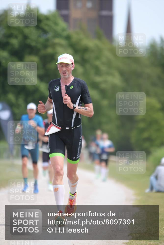 22.06.2025 - Viking Triathlon H.Heesch http://msf.ph/oto/8097391 22.06.2025 13:13:03 Laufen 113, 610 meine-sportfotos.de
