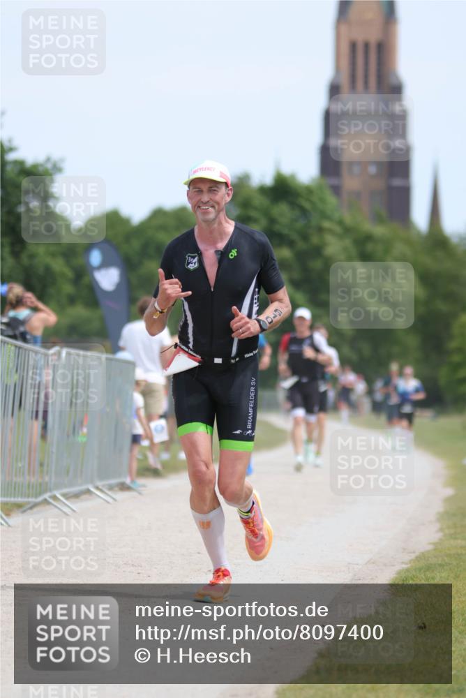 22.06.2025 - Viking Triathlon H.Heesch http://msf.ph/oto/8097400 22.06.2025 13:13:05 Laufen 113, 226, 610 meine-sportfotos.de