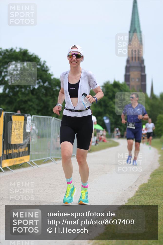 22.06.2025 - Viking Triathlon H.Heesch http://msf.ph/oto/8097409 22.06.2025 13:28:23 Laufen 182, 449 meine-sportfotos.de