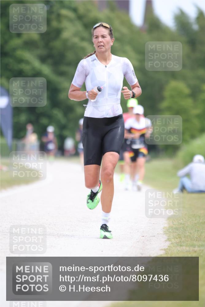 22.06.2025 - Viking Triathlon H.Heesch http://msf.ph/oto/8097436 22.06.2025 13:28:30 Laufen 13, 449 meine-sportfotos.de