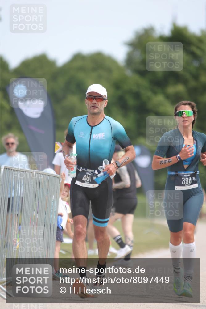 22.06.2025 - Viking Triathlon H.Heesch http://msf.ph/oto/8097449 22.06.2025 13:13:16 Laufen 226, 233, 300, 398, 451, 551 meine-sportfotos.de
