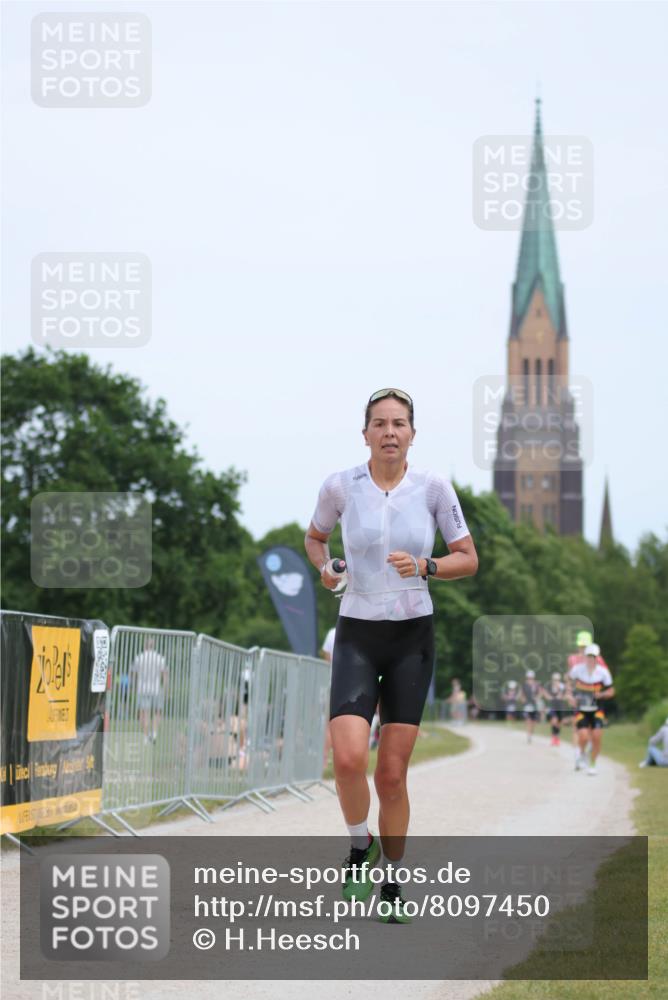 22.06.2025 - Viking Triathlon H.Heesch http://msf.ph/oto/8097450 22.06.2025 13:28:33 Laufen 13 meine-sportfotos.de