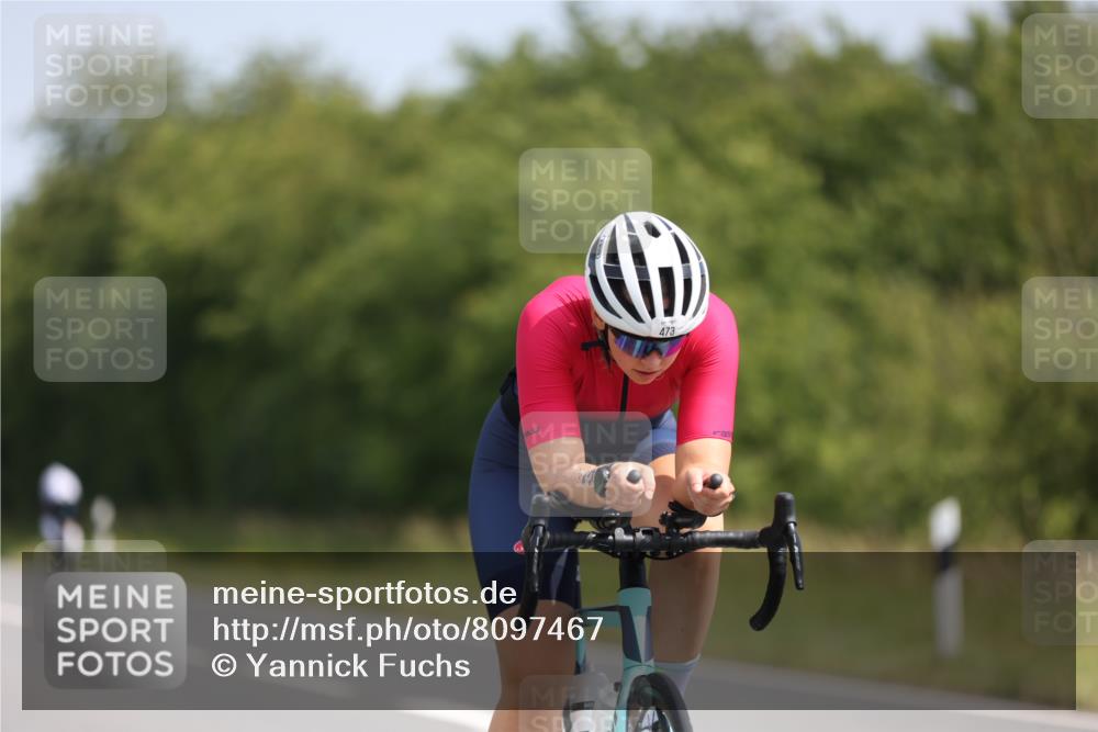 22.06.2025 - Viking Triathlon Yannick Fuchs http://msf.ph/oto/8097467 22.06.2025 11:22:15 Radfahren 42, 47, 91, 165, 257, 473, 490, 661 meine-sportfotos.de