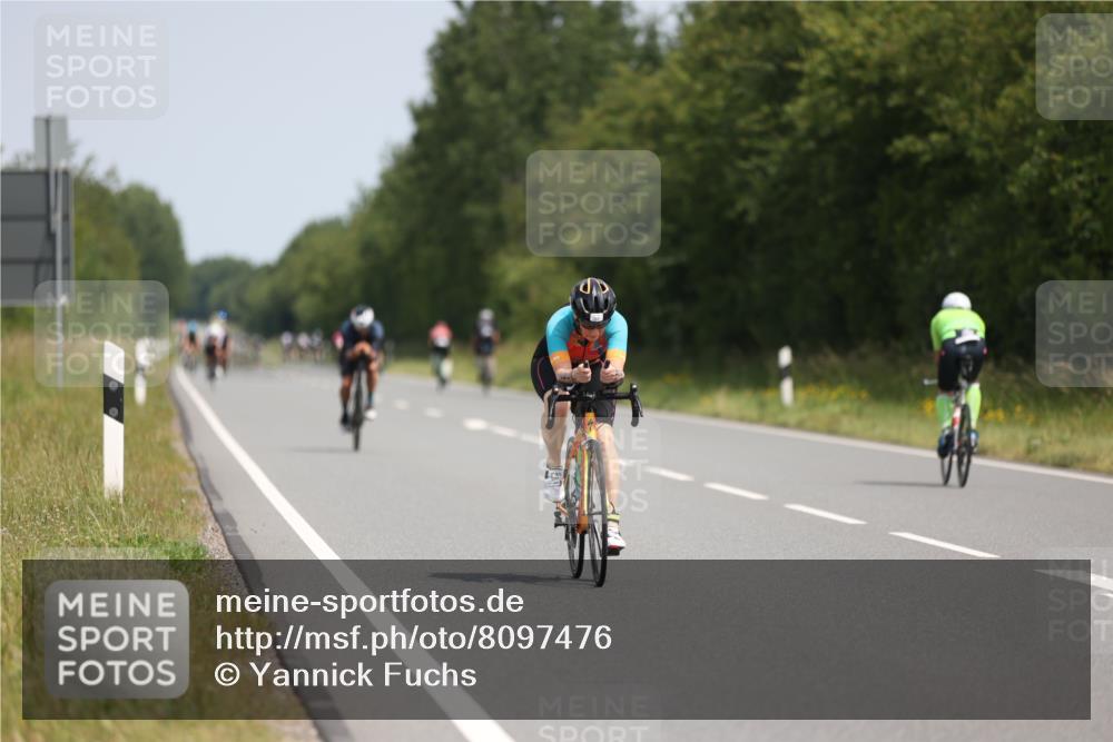 22.06.2025 - Viking Triathlon Yannick Fuchs http://msf.ph/oto/8097476 22.06.2025 12:00:18 Radfahren 68, 261, 268, 434, 494 meine-sportfotos.de