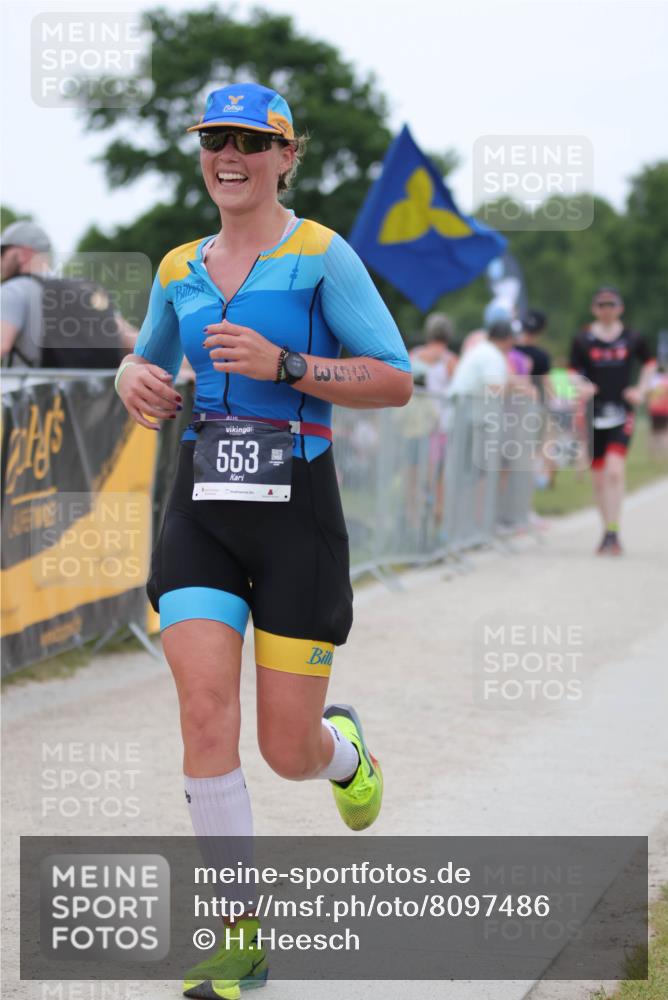 22.06.2025 - Viking Triathlon H.Heesch http://msf.ph/oto/8097486 22.06.2025 15:34:59 Laufen 133, 273, 324, 553 meine-sportfotos.de