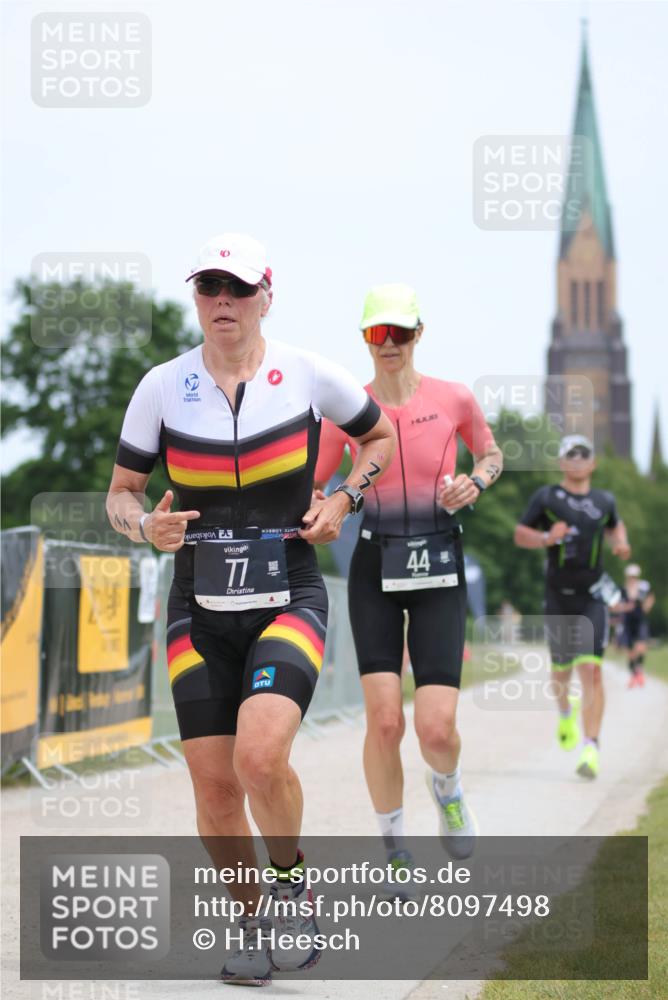 22.06.2025 - Viking Triathlon H.Heesch http://msf.ph/oto/8097498 22.06.2025 13:28:44 Laufen 44, 77, 356 meine-sportfotos.de