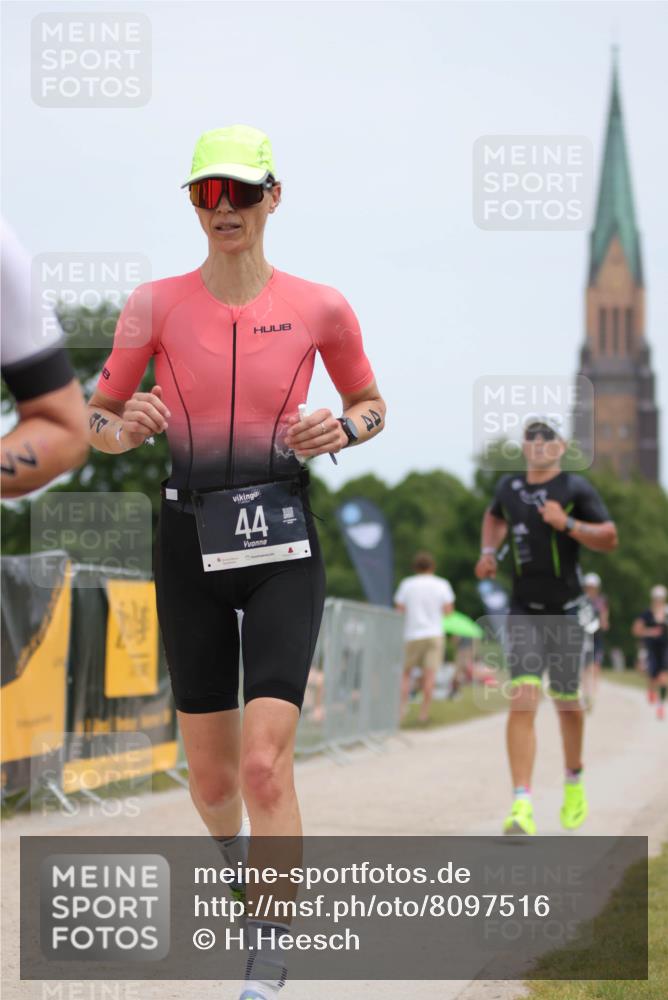 22.06.2025 - Viking Triathlon H.Heesch http://msf.ph/oto/8097516 22.06.2025 13:28:45 Laufen 44, 77, 356 meine-sportfotos.de