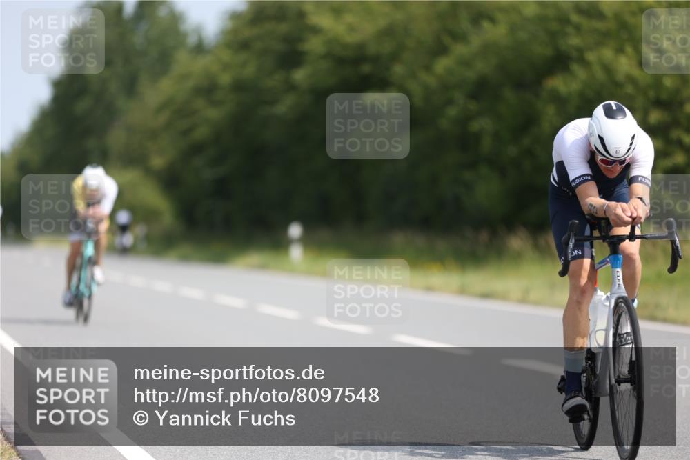 22.06.2025 - Viking Triathlon Yannick Fuchs http://msf.ph/oto/8097548 22.06.2025 11:22:18 Radfahren 42, 47, 91, 165, 257, 473, 490, 661 meine-sportfotos.de