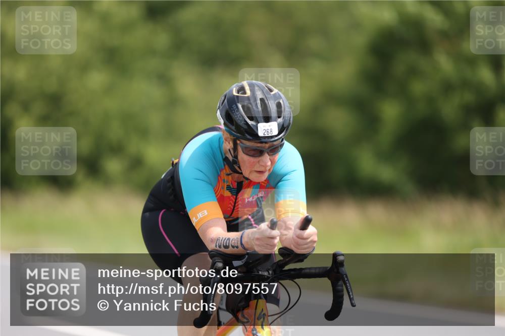 22.06.2025 - Viking Triathlon Yannick Fuchs http://msf.ph/oto/8097557 22.06.2025 12:00:20 Radfahren 261, 268, 434, 489, 494, 602 meine-sportfotos.de
