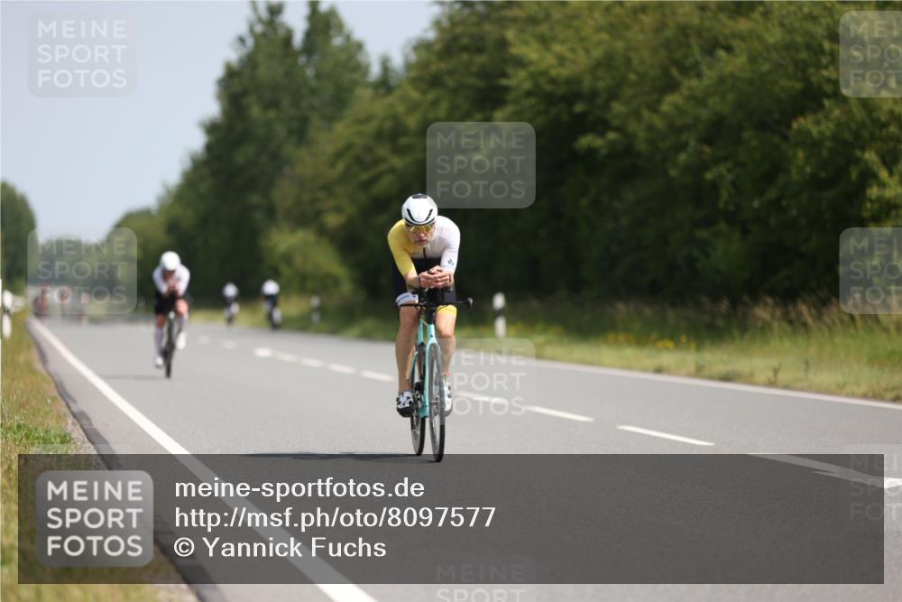 22.06.2025 - Viking Triathlon Yannick Fuchs http://msf.ph/oto/8097577 22.06.2025 11:22:20 Radfahren 42, 47, 91, 165, 257, 490, 523, 661 meine-sportfotos.de