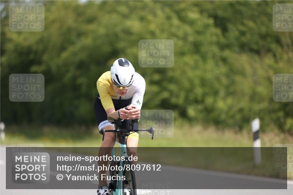 22.06.2025 - Viking Triathlon Yannick Fuchs http://msf.ph/oto/8097612 22.06.2025 11:22:21 Radfahren 42, 47, 91, 165, 257, 490, 523, 661 meine-sportfotos.de