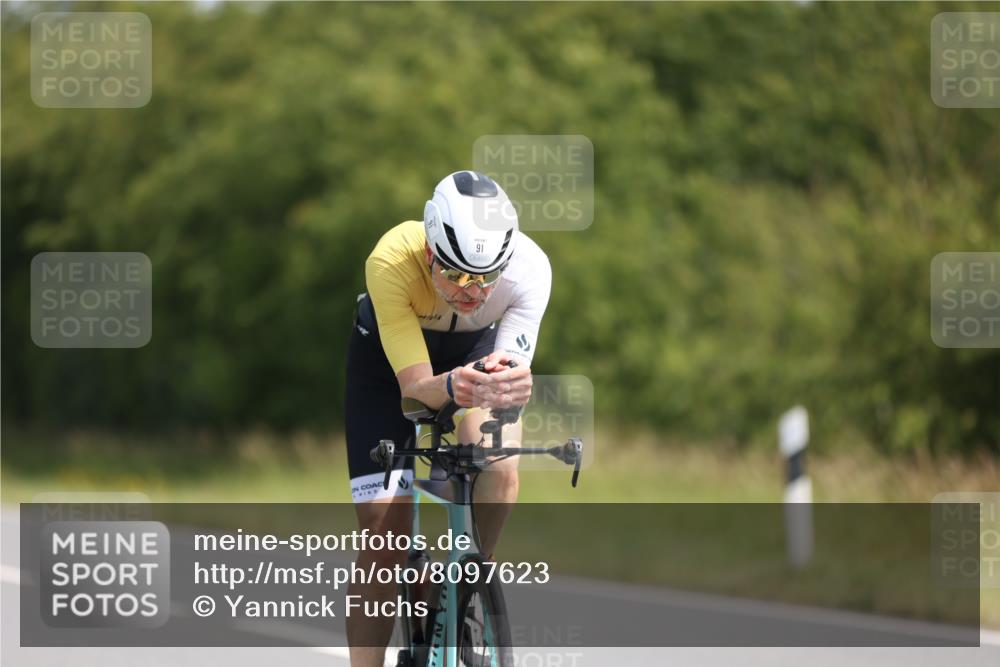 22.06.2025 - Viking Triathlon Yannick Fuchs http://msf.ph/oto/8097623 22.06.2025 11:22:21 Radfahren 42, 47, 91, 165, 257, 490, 523, 661 meine-sportfotos.de