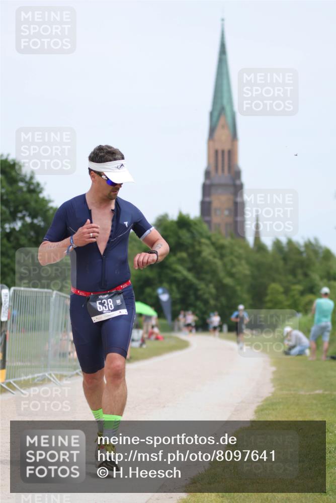 22.06.2025 - Viking Triathlon H.Heesch http://msf.ph/oto/8097641 22.06.2025 13:29:04 Laufen 538 meine-sportfotos.de