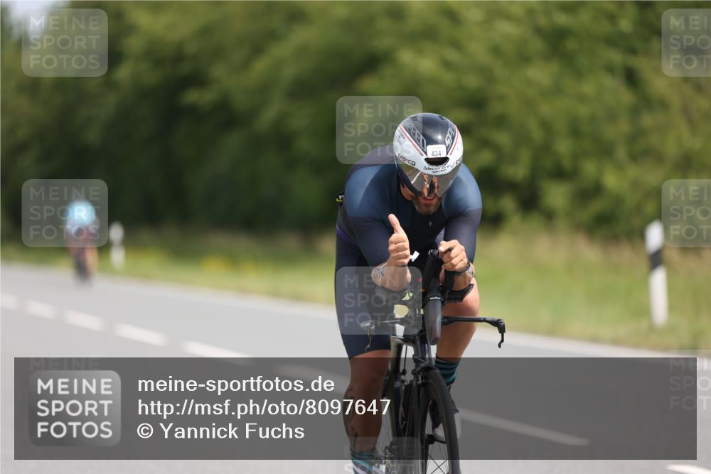 22.06.2025 - Viking Triathlon Yannick Fuchs http://msf.ph/oto/8097647 22.06.2025 12:00:23 Radfahren 261, 268, 434, 489, 494, 602 meine-sportfotos.de