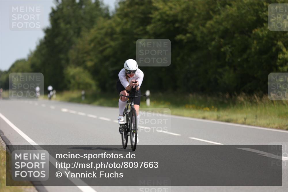 22.06.2025 - Viking Triathlon Yannick Fuchs http://msf.ph/oto/8097663 22.06.2025 11:22:23 Radfahren 42, 47, 91, 165, 257, 490, 523, 661 meine-sportfotos.de