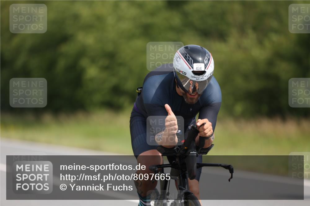 22.06.2025 - Viking Triathlon Yannick Fuchs http://msf.ph/oto/8097665 22.06.2025 12:00:23 Radfahren 261, 268, 434, 489, 494, 602 meine-sportfotos.de