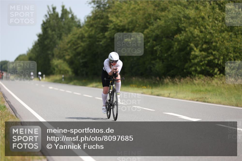 22.06.2025 - Viking Triathlon Yannick Fuchs http://msf.ph/oto/8097685 22.06.2025 11:22:23 Radfahren 42, 47, 91, 165, 257, 490, 523, 661 meine-sportfotos.de