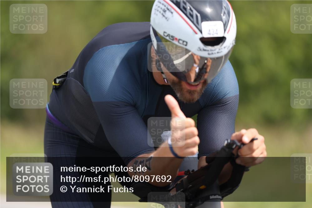 22.06.2025 - Viking Triathlon Yannick Fuchs http://msf.ph/oto/8097692 22.06.2025 12:00:24 Radfahren 261, 268, 434, 489, 494, 508, 602 meine-sportfotos.de