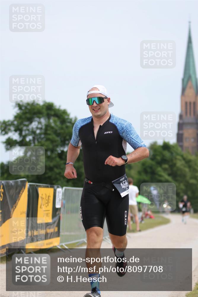22.06.2025 - Viking Triathlon H.Heesch http://msf.ph/oto/8097708 22.06.2025 13:29:21 Laufen 458 meine-sportfotos.de
