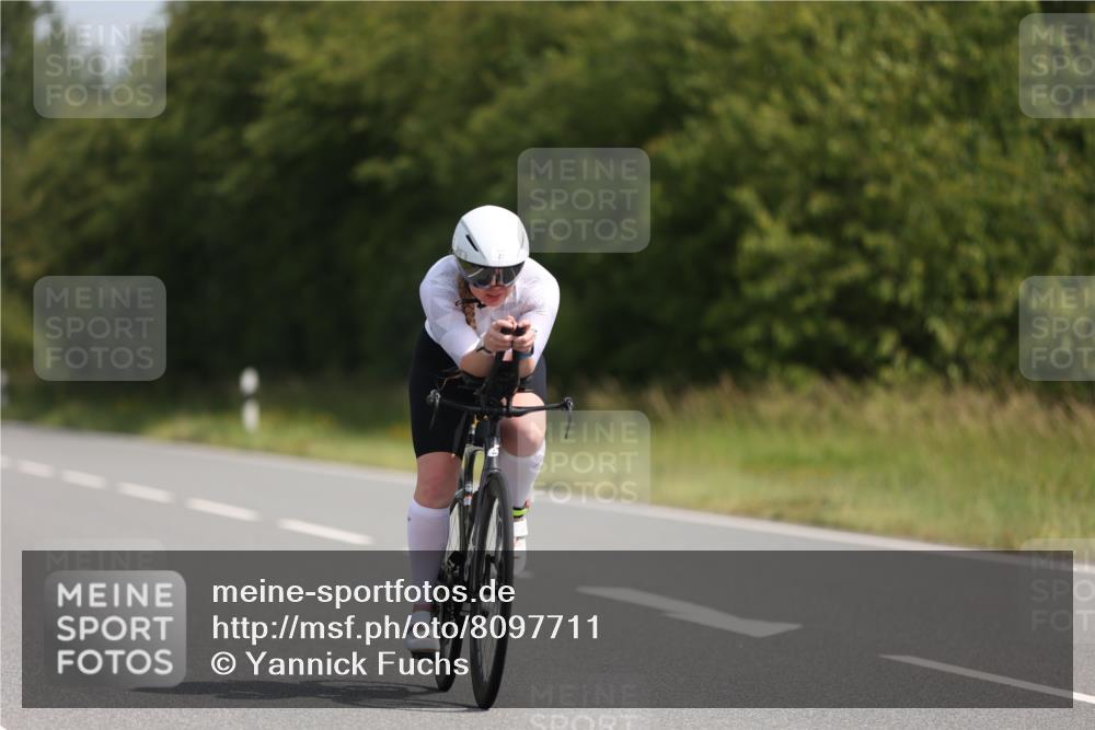 22.06.2025 - Viking Triathlon Yannick Fuchs http://msf.ph/oto/8097711 22.06.2025 11:22:23 Radfahren 42, 47, 91, 165, 257, 490, 523, 661 meine-sportfotos.de