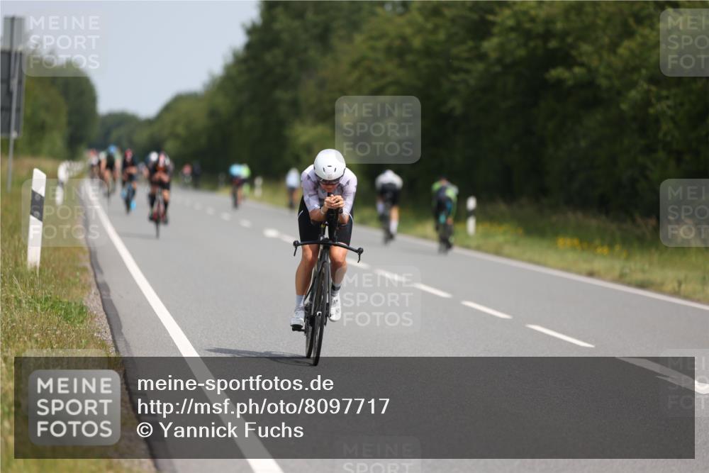 22.06.2025 - Viking Triathlon Yannick Fuchs http://msf.ph/oto/8097717 22.06.2025 12:00:29 Radfahren 457, 489, 508, 520, 602 meine-sportfotos.de