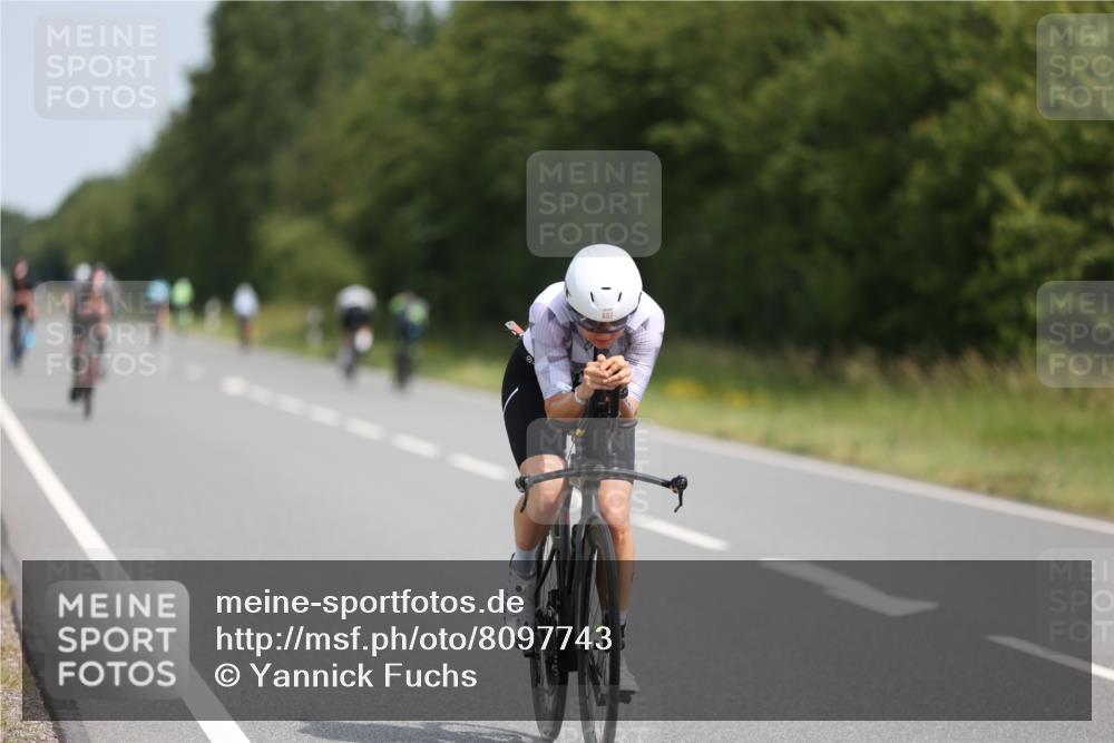 22.06.2025 - Viking Triathlon Yannick Fuchs http://msf.ph/oto/8097743 22.06.2025 12:00:30 Radfahren 457, 489, 508, 520, 602 meine-sportfotos.de