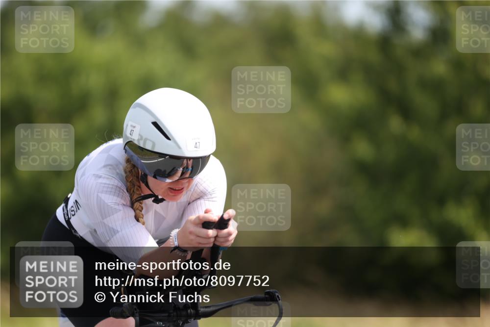 22.06.2025 - Viking Triathlon Yannick Fuchs http://msf.ph/oto/8097752 22.06.2025 11:22:25 Radfahren 47, 91, 165, 257, 490, 523 meine-sportfotos.de