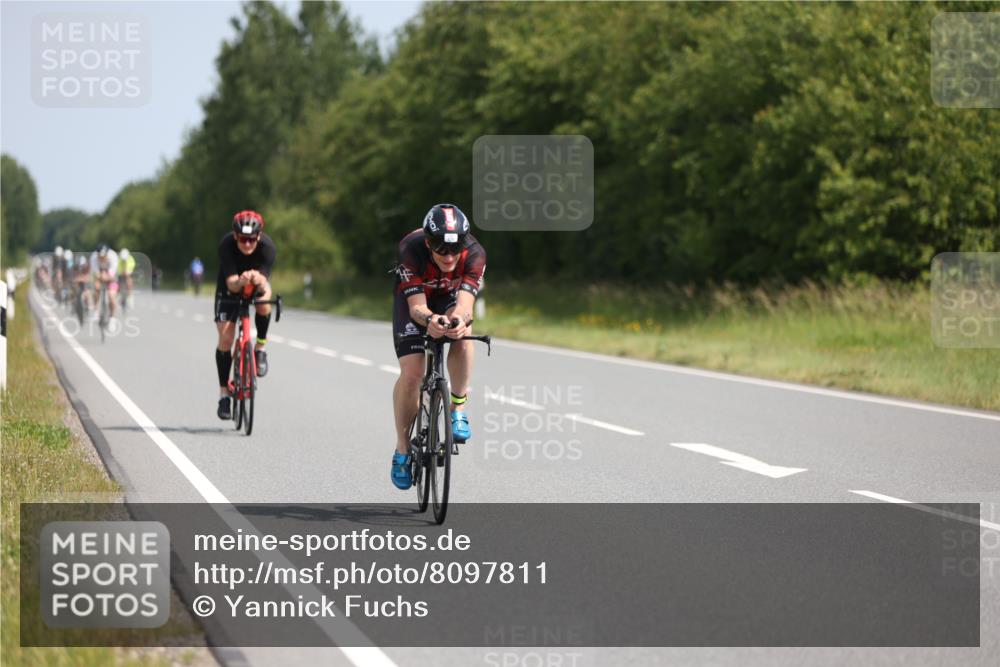 22.06.2025 - Viking Triathlon Yannick Fuchs http://msf.ph/oto/8097811 22.06.2025 11:22:40 Radfahren 2, 40, 209, 312, 316, 428, 430, 506, 542, 610 meine-sportfotos.de