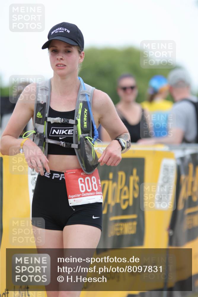 22.06.2025 - Viking Triathlon H.Heesch http://msf.ph/oto/8097831 22.06.2025 15:35:28 Laufen 85, 150, 156, 608 meine-sportfotos.de
