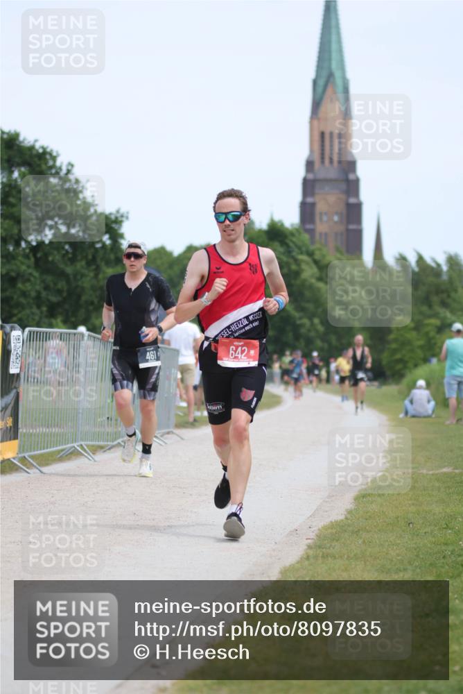 22.06.2025 - Viking Triathlon H.Heesch http://msf.ph/oto/8097835 22.06.2025 13:13:36 Laufen 38, 461, 642 meine-sportfotos.de