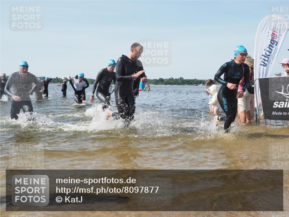 22.06.2025 - Viking Triathlon KatJ http://msf.ph/oto/8097877 22.06.2025 10:31:48 Schwimmen 87, 98, 99, 124, 125, 137, 158, 189, 224, 340, 350, 435, 449, 507, 555, 658 meine-sportfotos.de