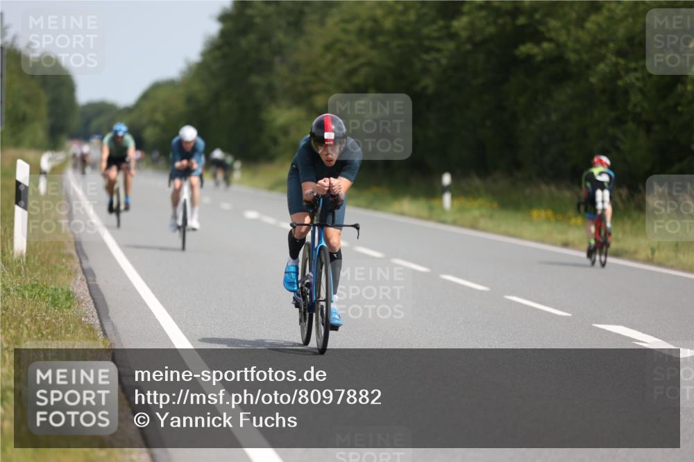 22.06.2025 - Viking Triathlon Yannick Fuchs http://msf.ph/oto/8097882 22.06.2025 12:00:36 Radfahren 98, 305, 439, 457, 508, 520 meine-sportfotos.de