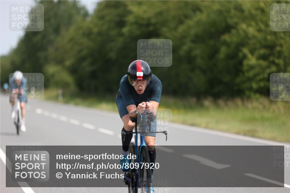 22.06.2025 - Viking Triathlon Yannick Fuchs http://msf.ph/oto/8097920 22.06.2025 12:00:36 Radfahren 98, 305, 439, 457, 508, 520 meine-sportfotos.de