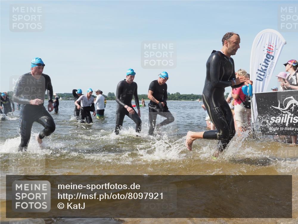 22.06.2025 - Viking Triathlon KatJ http://msf.ph/oto/8097921 22.06.2025 10:31:49 Schwimmen 87, 98, 99, 124, 125, 137, 158, 189, 224, 350, 435, 449, 507, 555, 658 meine-sportfotos.de